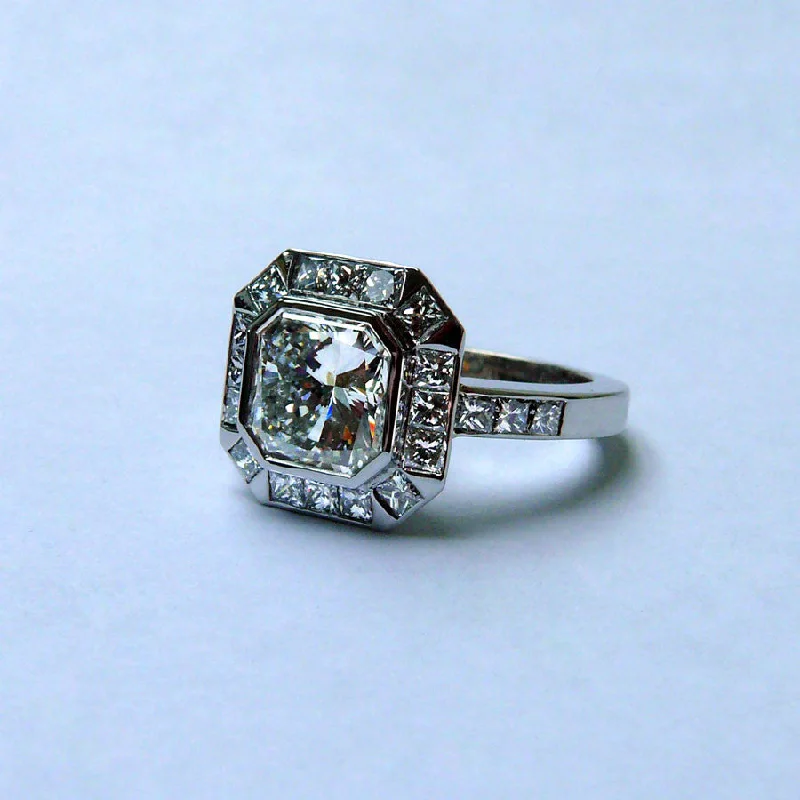 Radiant Cut Diamond Ring