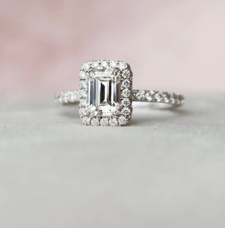 1.0 CT Emerald Cut Halo Moissanite Engagement Ring