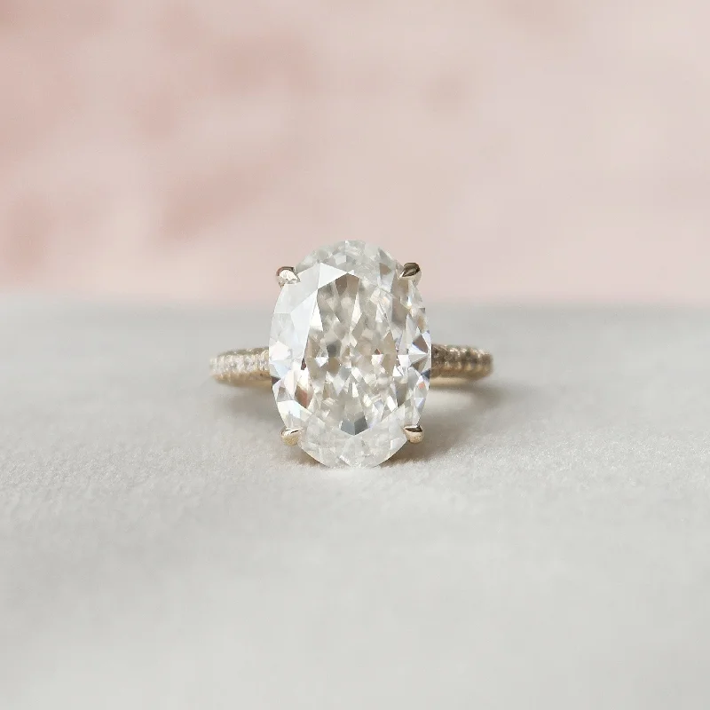 5 CT Oval cut Moissanite Engagement Ring