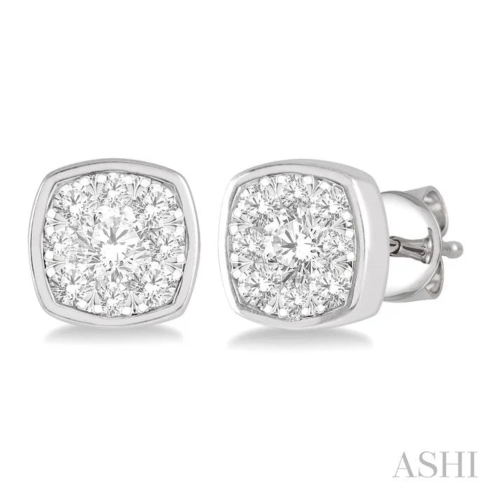 CUSHION SHAPE LOVEBRIGHT ESSENTIAL DIAMOND STUD EARRINGS