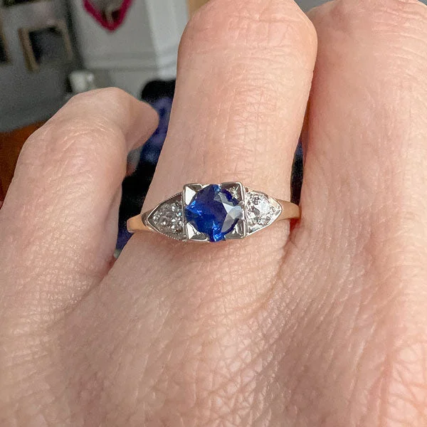 Vintage Sapphire & Diamond Ring