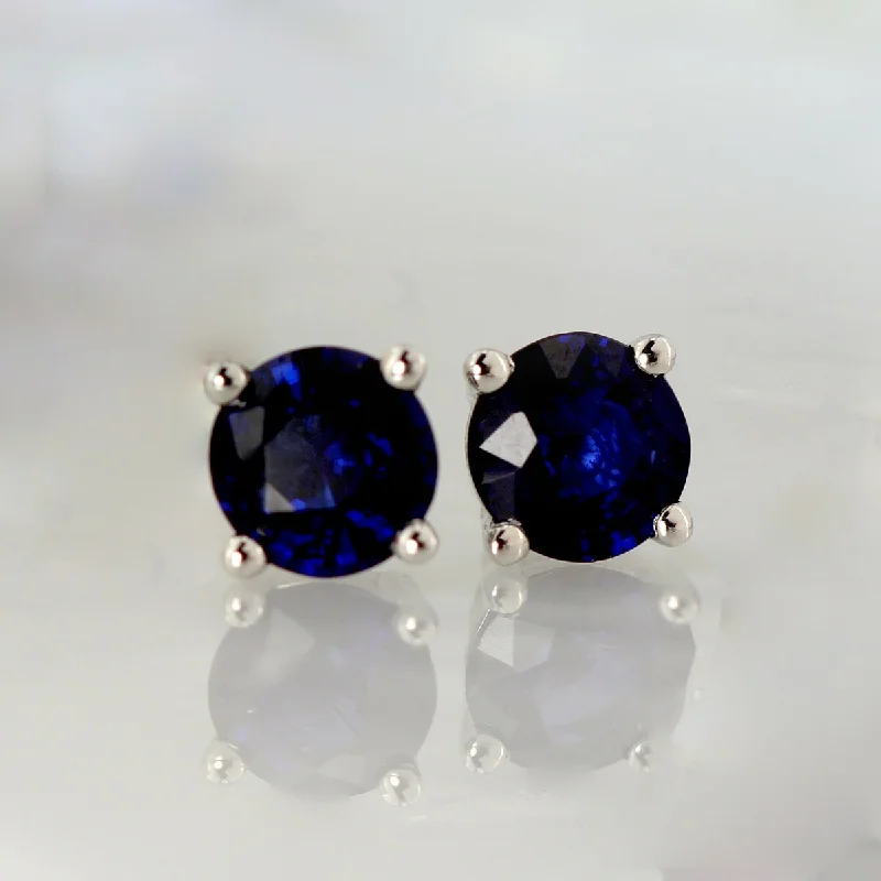 Auriya 14k Gold Round Sapphire Stud Earrings 1/2ctw