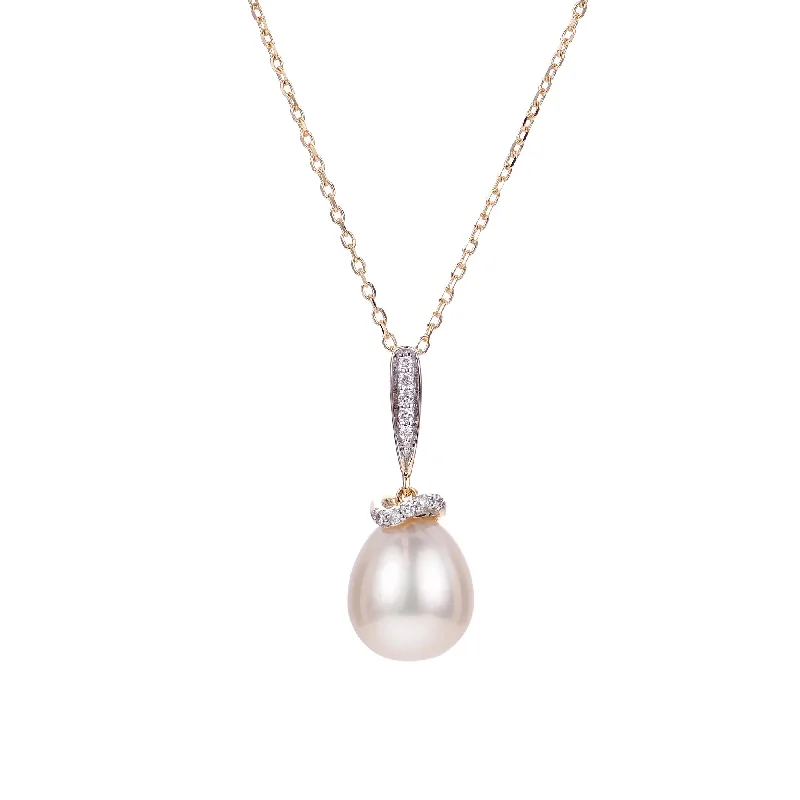 14K 18" Freshwater Cultured Pearl and Diamond Pendant Necklace