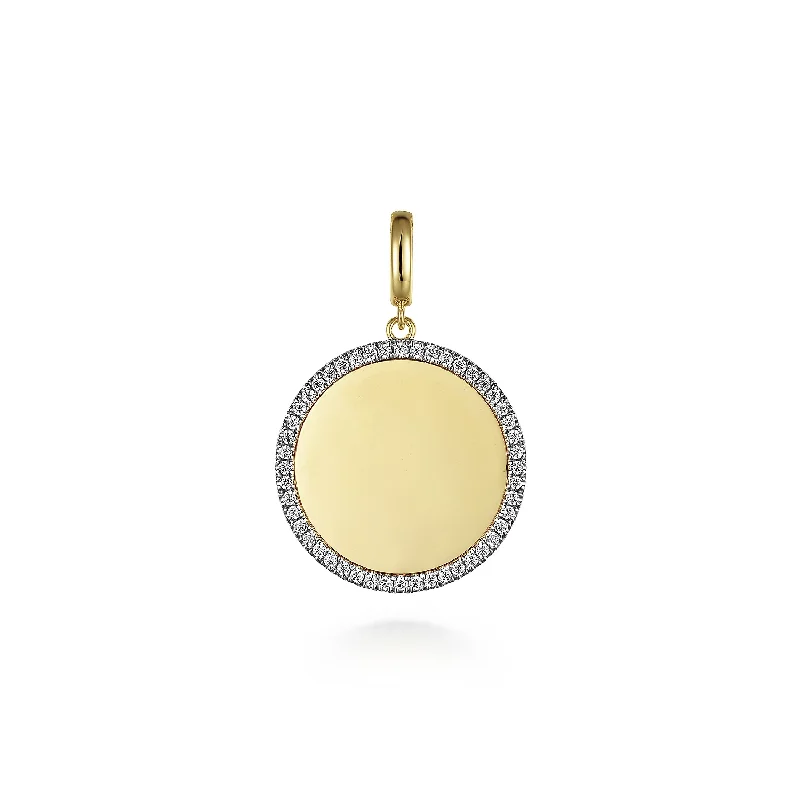 14K Yellow Gold Round Diamond Medallion