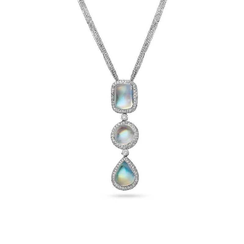 18KT WHITE GOLD MOONSTONE AND DIAMOND PENDANT