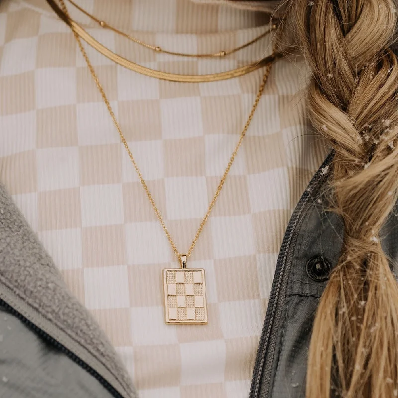 Checkered Necklace in Gold