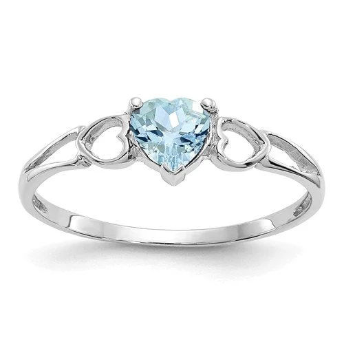 14KT GOLD 0.40 CT HEART AQUAMARINE RING