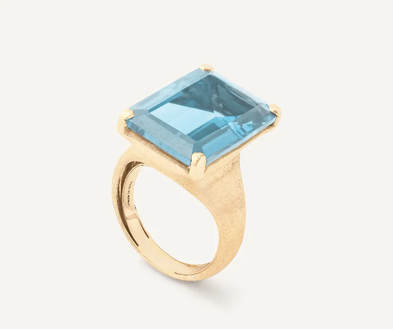 18K Yellow Gold Blue Topaz Cocktail Ring