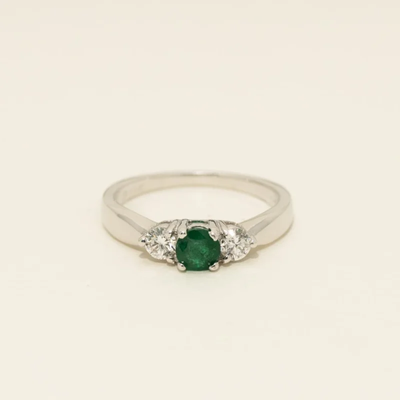 Emerald Ring in 14kt White Gold with Diamonds (1/4ct tw)