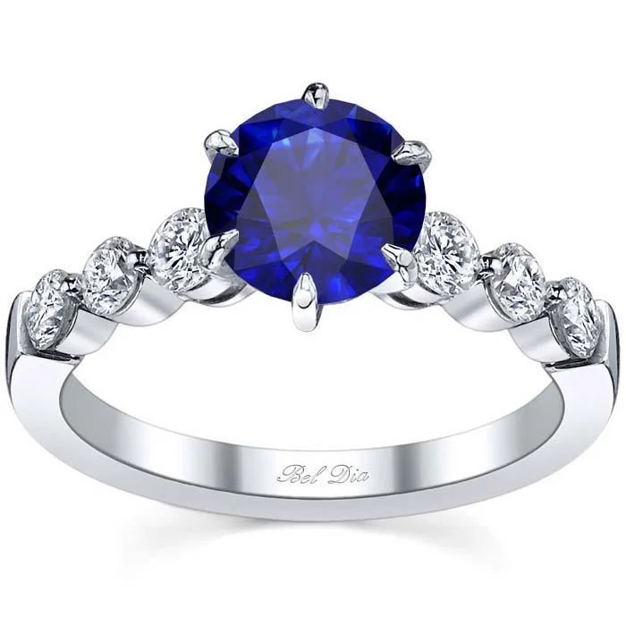 Engagement Ring with Round Blue Sapphire