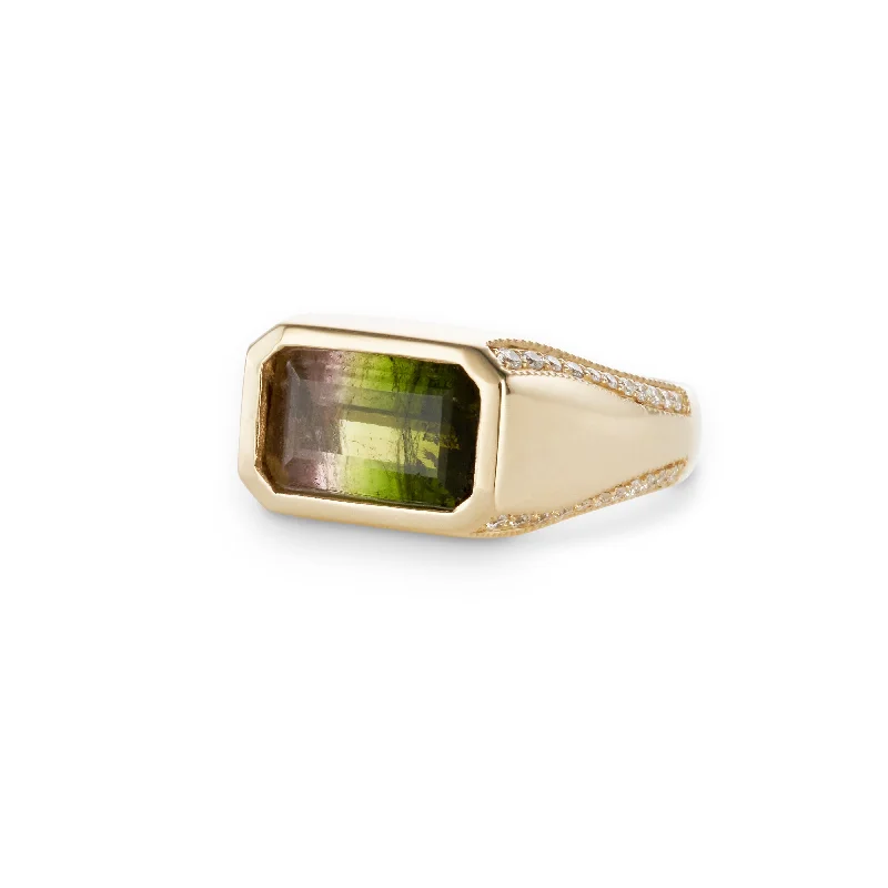 WATERMELON TOURMALINE BAGUETTE + 4 CORNERS PAVE RING